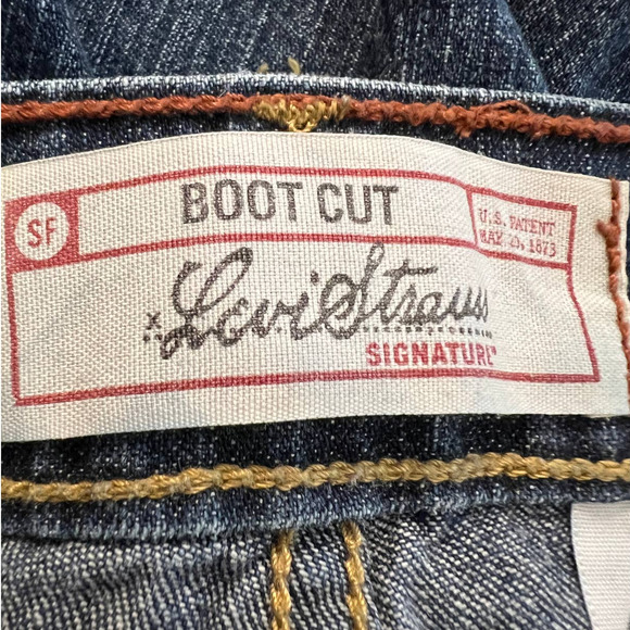 Levi Strauss Signature Women's Jeans Size 10 Medium Boot Cut - Picture 4 of 6